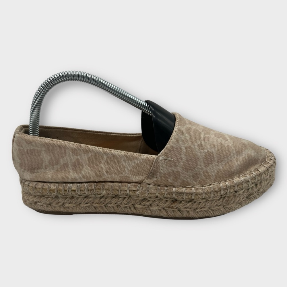 Splendid Women's Laney Slip‎ On Shoe Size 9.5 Platform Espadrille Tan Leopard